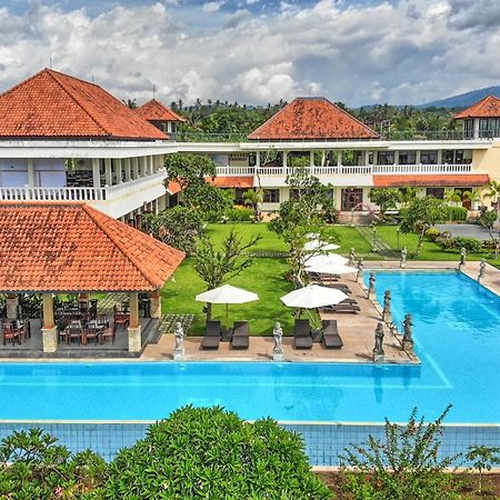 Taman Surgawi Resort & Spa Jasri Exterior foto